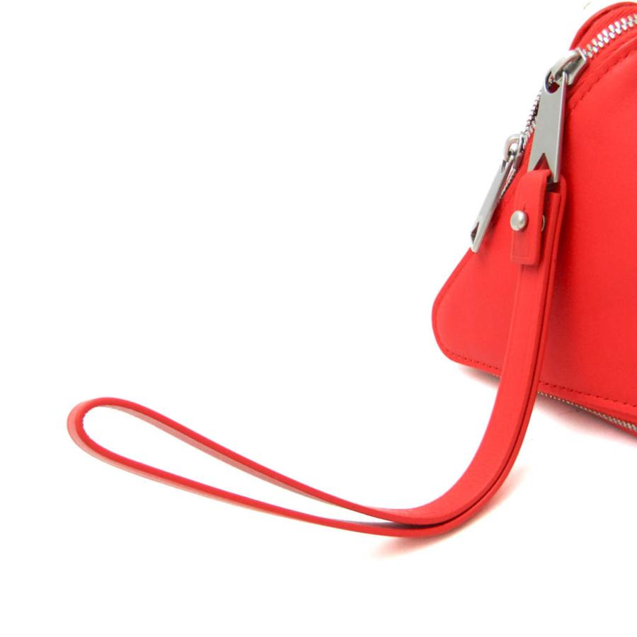 BOTTEGA VENETA（ボッテガ・ヴェネタ） イントレチャート ピラミッド