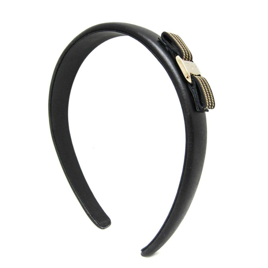 サルヴァトーレ・フェラガモ(Salvatore Ferragamo) ヴァラ レザー