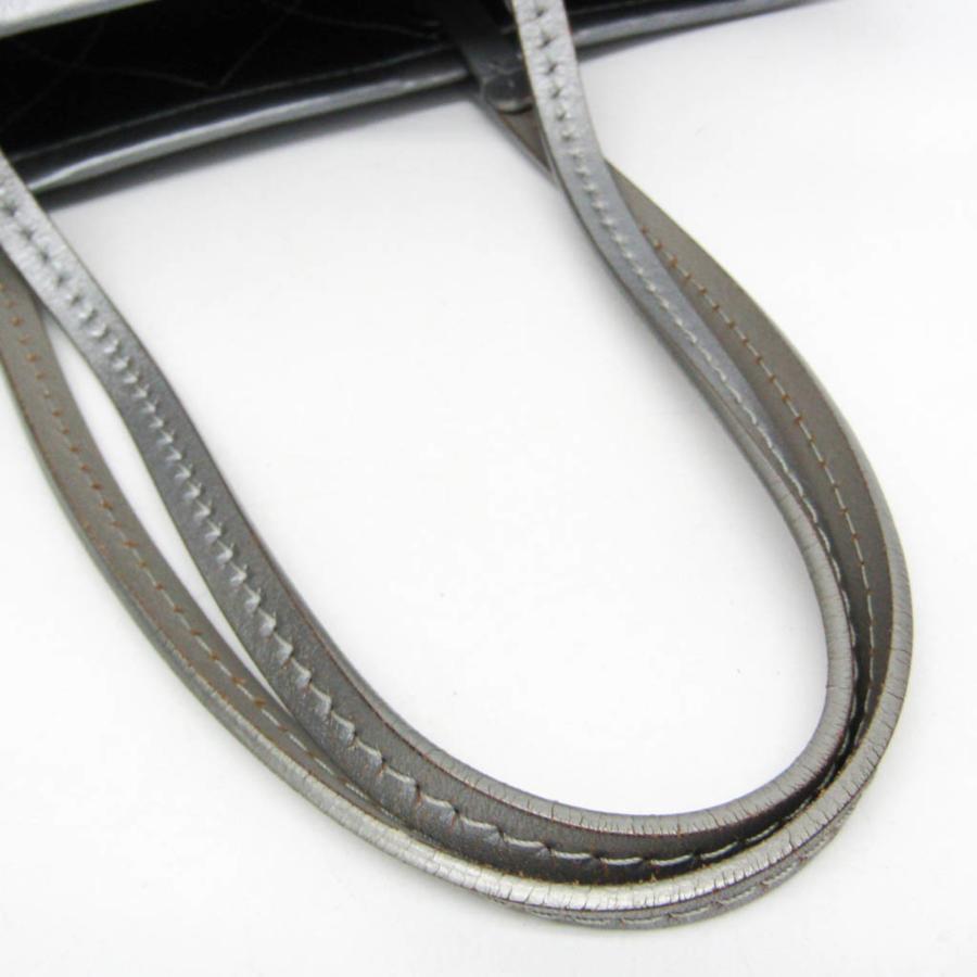 シャネル(Chanel) オンザロード A92212 レディース キャビアスキン トートバッグ シルバーの画像
