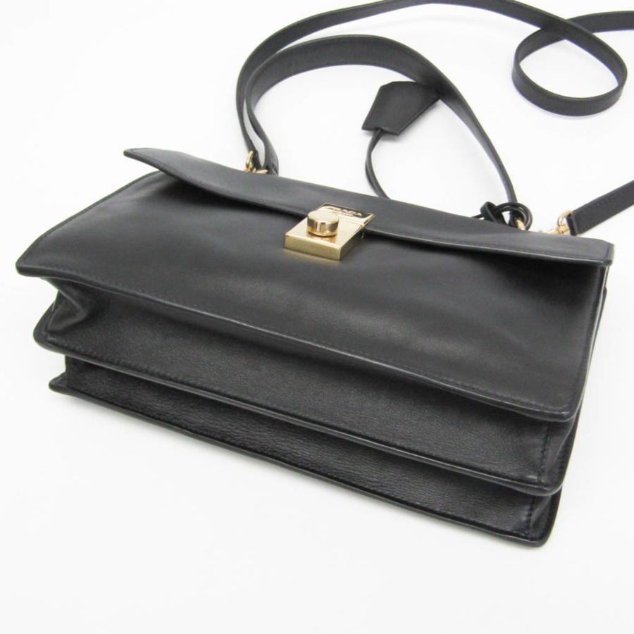 PRADA（プラダ） ソフトサウンド ミディアム レディース レザー