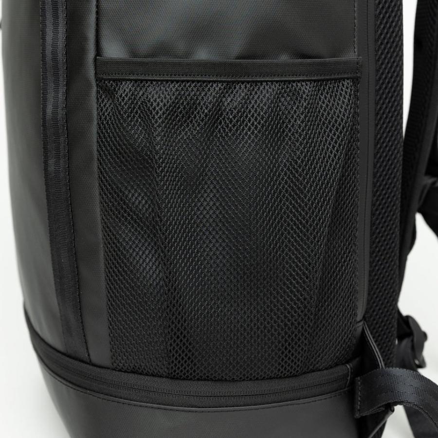 ニューエラ ボックスパック 32L TPU Box Logo ボックスロゴ ロゴプリント 鞄 PC対応 NEWERA バックパック メンズ ビジネスバッグ ブラック｜elehelm-hatstore｜11