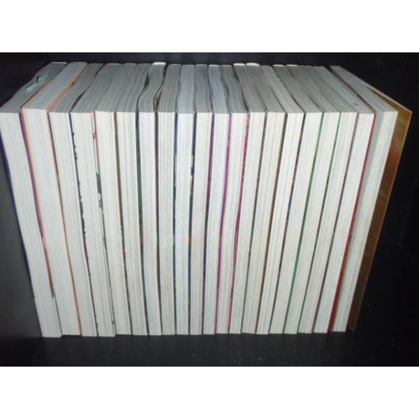送料無料 ドロヘドロ 1-23巻 林田球 中古コミック 漫画 マンガ 送料無料 ドロヘドロ 1-23巻 林田球 中古コミック 漫画 マンガ