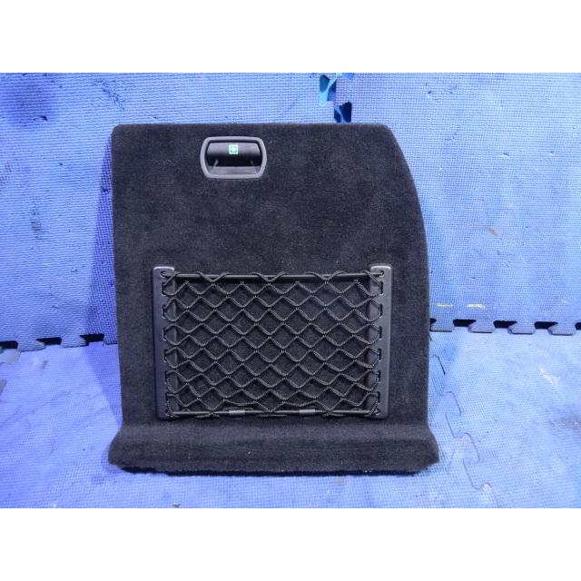 メルセデス ベンツ W204 C200 等 ワゴン カーゴルーム  右 リア 内張り カバー パネル 2046903025  [4193] | 