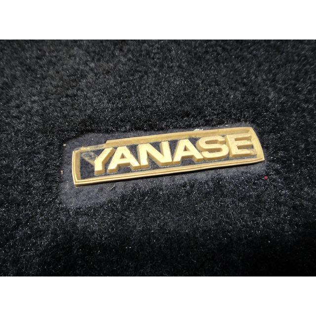 メルセデス ベンツ SLK R170 等 純正 フロアマット 左右   [0011] |  | 03