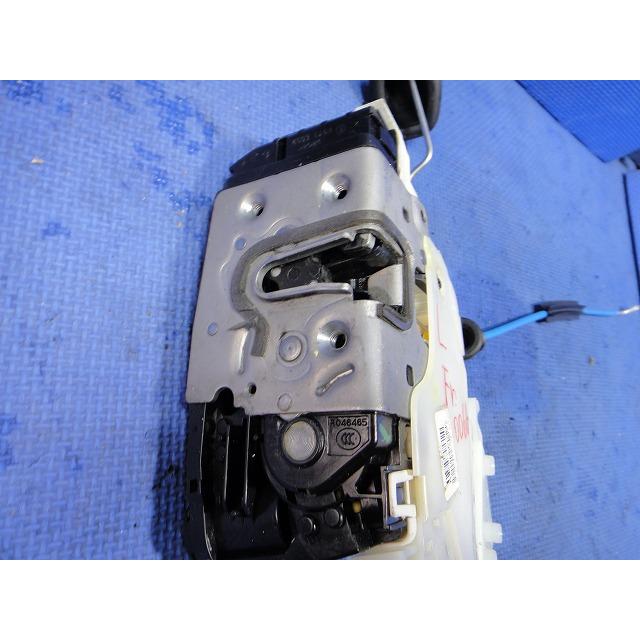 メルセデス ベンツ W212 E300 E350 等 左 フロント ドアロック ソレノイド アクチュエーター 品番 2047202135 [0066] |  | 01