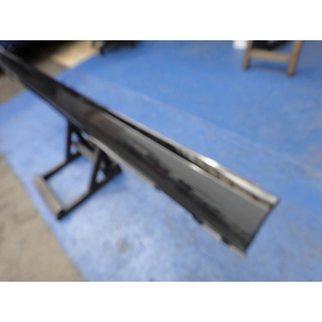 メルセデス ベンツ W212 E300 E350 等 左 サイド ステップ スカート  品番 2126900140 [0066] |  | 03