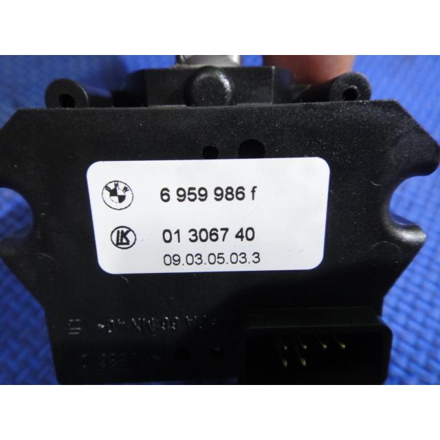 BMW E65 740i HL40 等  クルーズ コントロール スイッチ 品番 6959986　 [0084] |  | 01