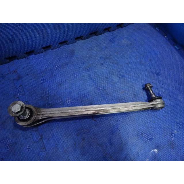 ポルシェ ボクスター 986  左右共通 リア コントロール アーム  (b) 品番 99633124510  【0095】 |  | 01