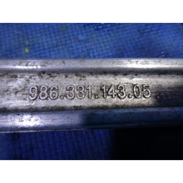 ポルシェ ボクスター 986  左右共通 リア コントロール アーム  (b) 品番 98633114305  【0095】 |  | 03