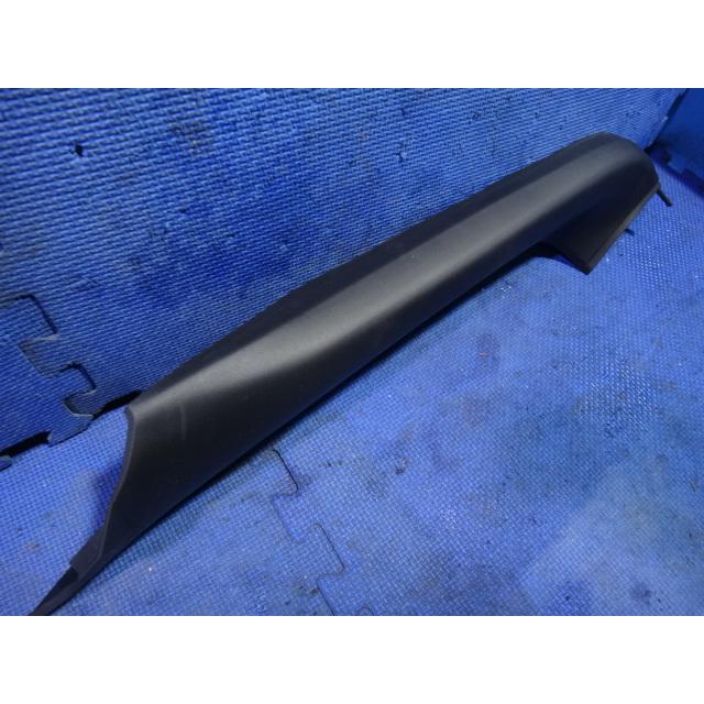 ポルシェ ボクスター 986  左 Aピラー カバー トリム 黒   【0095】 |  | 01