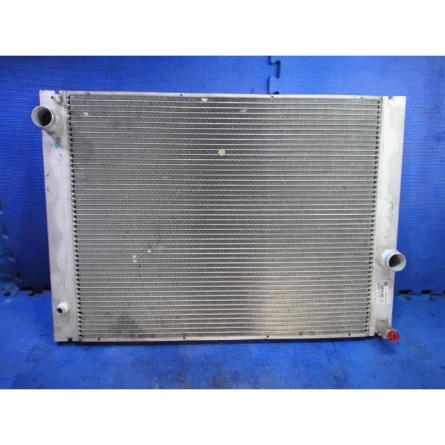 BMW E60 E61  545i 等  純正　ラジエター　BEHR 品番 7507972  [0126] | 