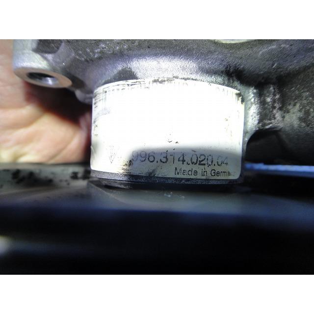 ポルシェ ボクスター 986  パワステポンプ  品番 99631402004 【0137】 |  | 02
