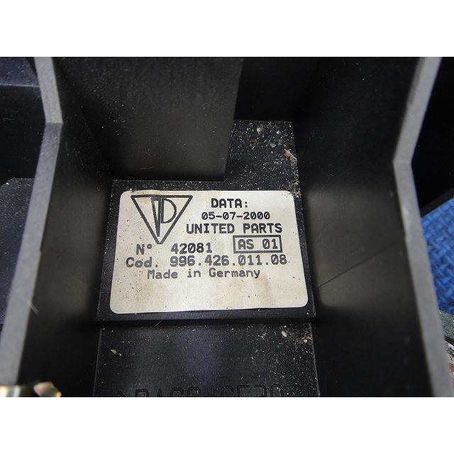 ポルシェ ボクスター 986  A/T オートマ シフト ボックス  品番 99642601108 【0137】 |  | 03