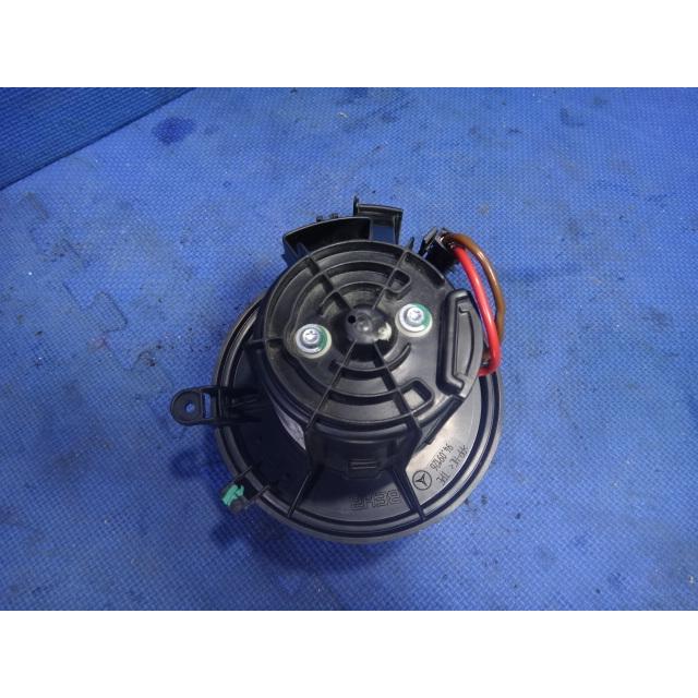 メルセデス ベンツ W204 C200 等 ブロアモーター ファン 右ハンドル  L8964003   [0199] |  | 01