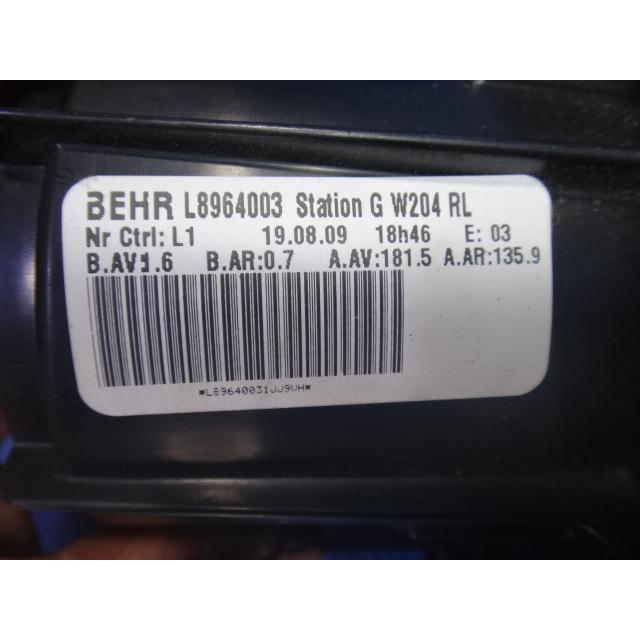 メルセデス ベンツ W204 C200 等 ブロアモーター ファン 右ハンドル  L8964003   [0199] |  | 02