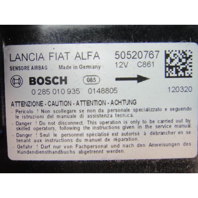 アルファロメオ ジュリエッタ 940141 等 SRS エアバック センサー モジュール コンピューター　品番 50520797  [0205] |  | 01