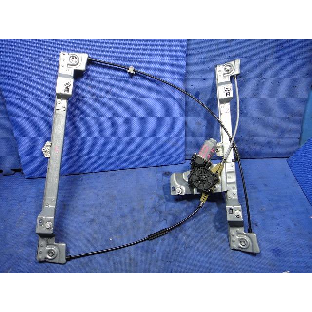 2011y ルノー カングー KWK4M 等 右 フロント ドア パワーウィンド レギュレーター  [0220] | 