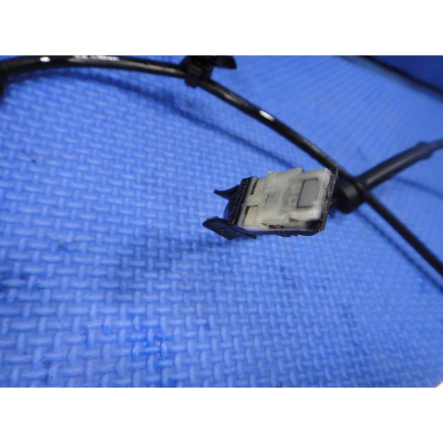 2011y ルノー カングー KWK4M 等 フロント スピード ABS センサー 左 右 共通 品番 8200441401 [0220] |  | 01