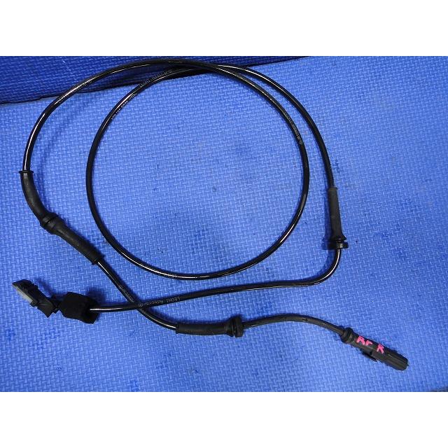2011y ルノー カングー KWK4M 等 リア 右 スピード ABS センサー 共通 品番 8200441404 [0220] | 