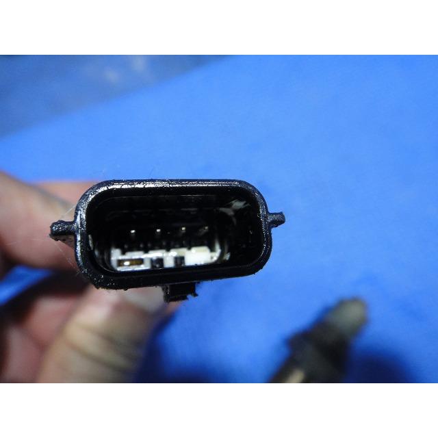 2011y ルノー カングー KWK4M 等 O2センサー  品番 H7700107433  0258006953  [0220] |  | 02
