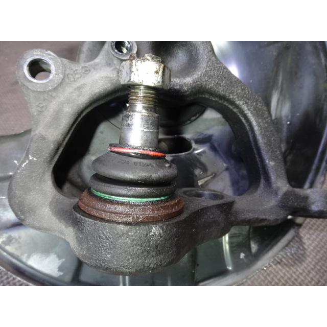 メルセデス ベンツ  SL500 R230 等  左 フロント ハブ ナックル 【0225】 |  | 02