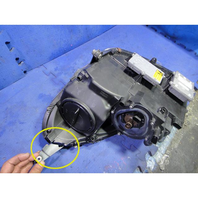 メルセデス ベンツ  SL500 R230 等  右 キセノン HID ヘッドライト バラスト付き  一部折れ有りジャンク扱い 【0225】 |  | 05