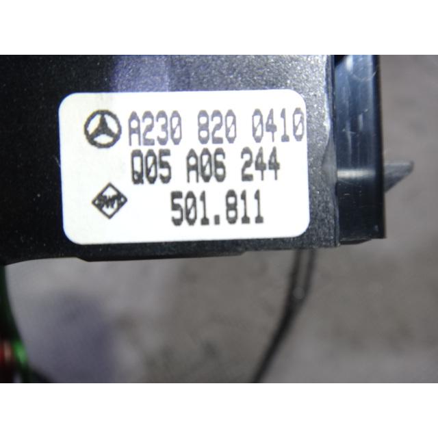 メルセデス ベンツ  SL500 R230 等 助手席 パワーウィンドウ スイッチ  品番 2308200410【0225】 |  | 02