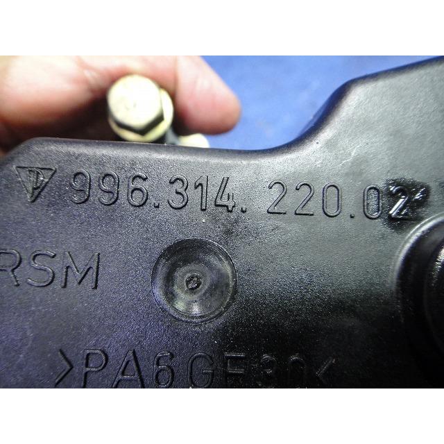 ポルシェ ボクスター 986  パワステ ポンプ  【0429】 |  | 03