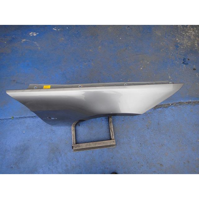 BMW 320i E90 E91 等 右 フロント フェンダー   A52/スペース グレー  [0476] |  | 05