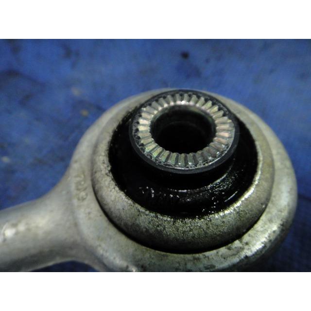 BMW 320i E90 E91 等 純正 左 フロント コントロール ロア アーム 品番 3112 6763699   走:63,300Km [0476] |  | 02