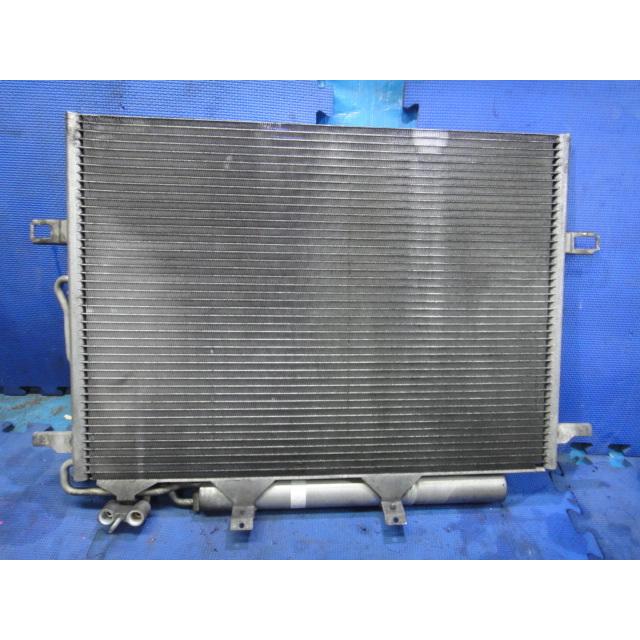 メルセデス ベンツ  W211 E320 E240 等　コンデンサー　 品番 2115000654  [0479] | 