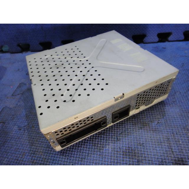 メルセデス ベンツ W211 E320 E240 等　 BECKER モージュール　品番 2118271942    [0479] |  | 01