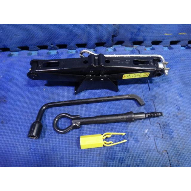 プジョー 207 CC A7C5F01 等 純正 車載 ジャッキ   [0484] | 