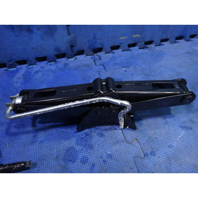 プジョー 207 CC A7C5F01 等 純正 車載 ジャッキ   [0484] |  | 01