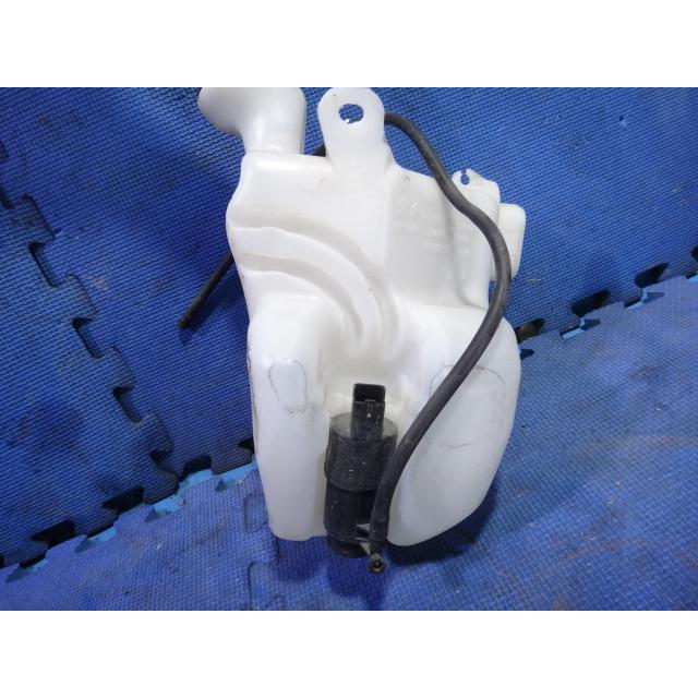 プジョー 207 CC A7C5F01 等  ウィンド ウォッシャー タンク モーター付き  品番 9680415180 [0484] |  | 01