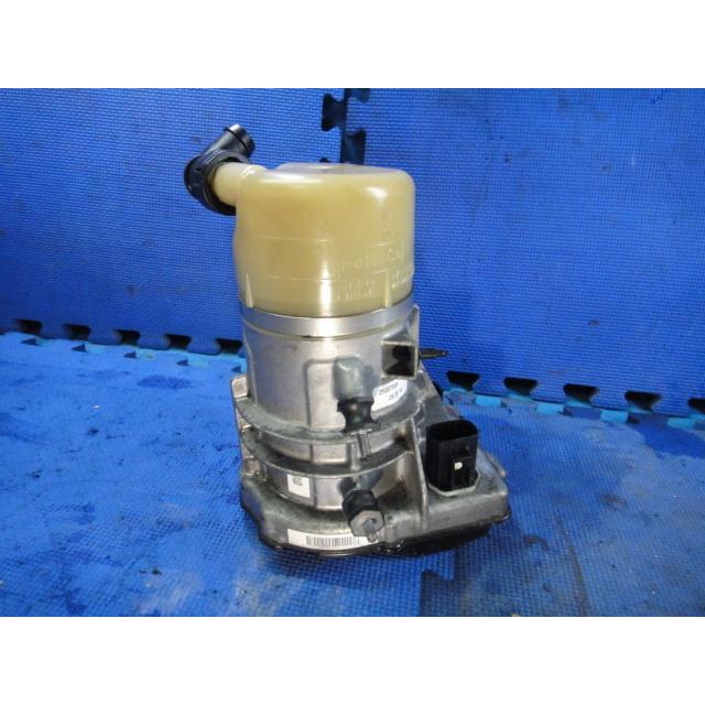 Volvo ボルボ V70 BB系 等  パワステ ポンプ　　品番 31387595  [0503] |  | 03