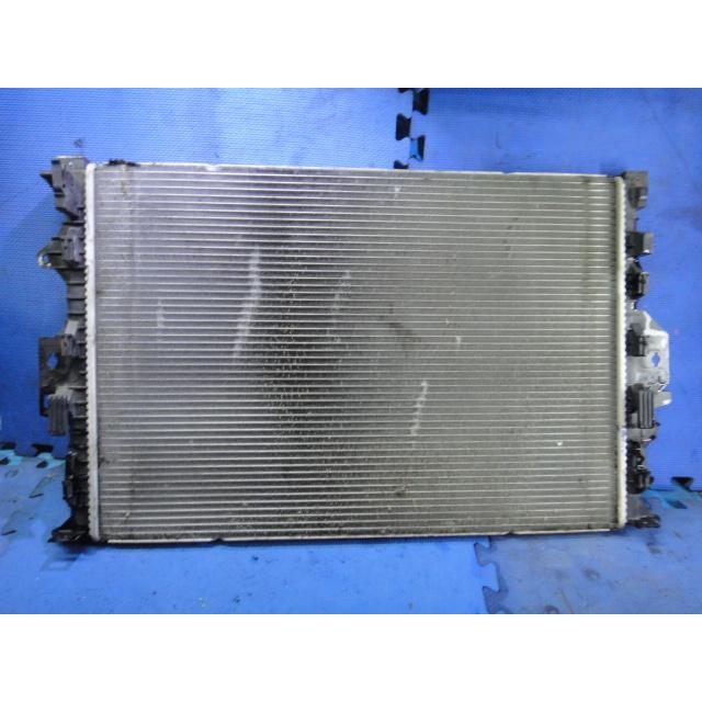 Volvo ボルボ V70 BB系 等 純正　ラジエター  [0503] |  | 01