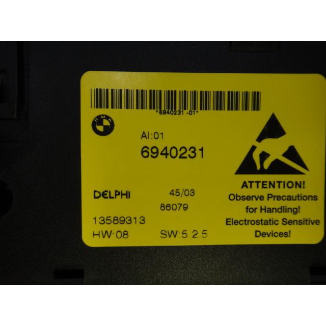 BMW E60 E61 525i NA25 NG25 NB44 等 シートヒーター スイッチ　DSC ユニット　品番 6940231  [0592] |  | 01