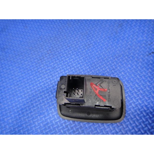 プジョー 508 W2W5F02 W2系 等 リア パワーウィンドウ スイッチ (a)  左右共通 品番 96623726XT  [0721] |  | 01