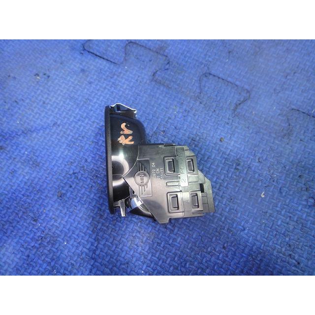 BMW ミニ クロスオーバー R60 等 リア パワーウィンドウ スイッチ 品番 9800972   [0857] |  | 01