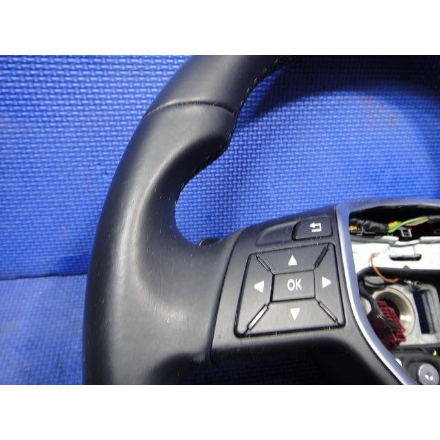 メルセデス ベンツ A180 W176 等  純正 ステアリング ハンドル  走行 25,000Km [0885] |  | 01