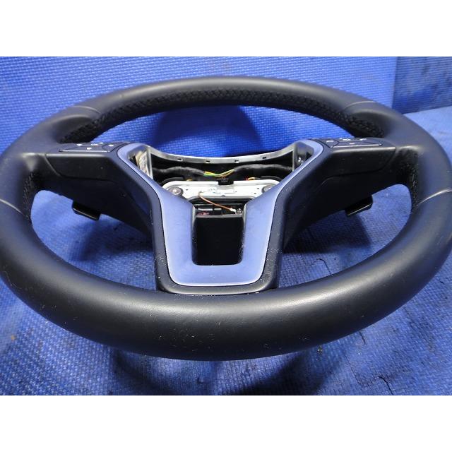 メルセデス ベンツ A180 W176 等  純正 ステアリング ハンドル  走行 25,000Km [0885] |  | 04