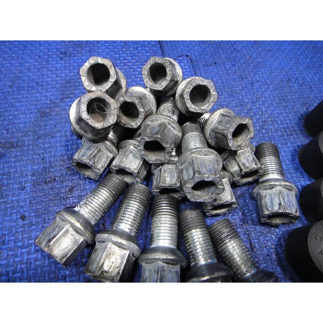 VW ザ ビートル 16CBZ 等 純正 ホイール ボルト キャップ付き x20本 1台分  [0928] |  | 01