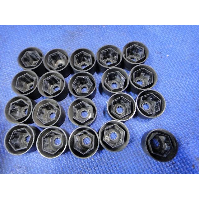 VW ザ ビートル 16CBZ 等 純正 ホイール ボルト キャップ付き x20本 1台分  [0928] |  | 04