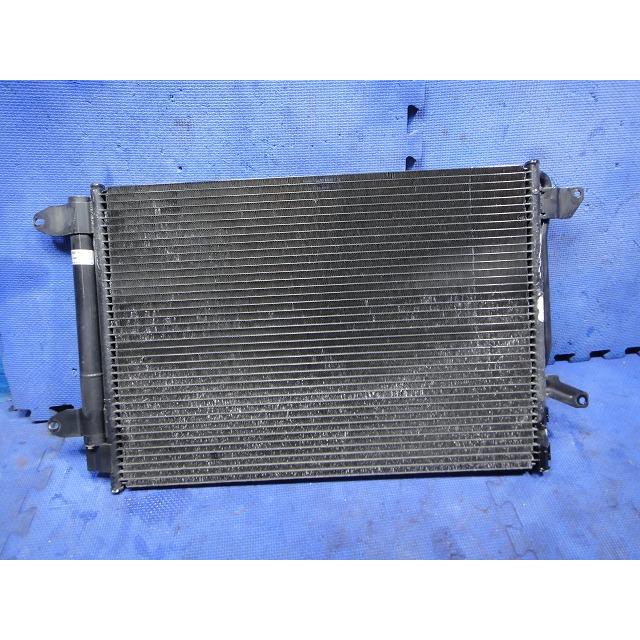 VW ザ ビートル 16CBZ 等 コンデンサー  品番 5C0820411 E [0928] |  | 01