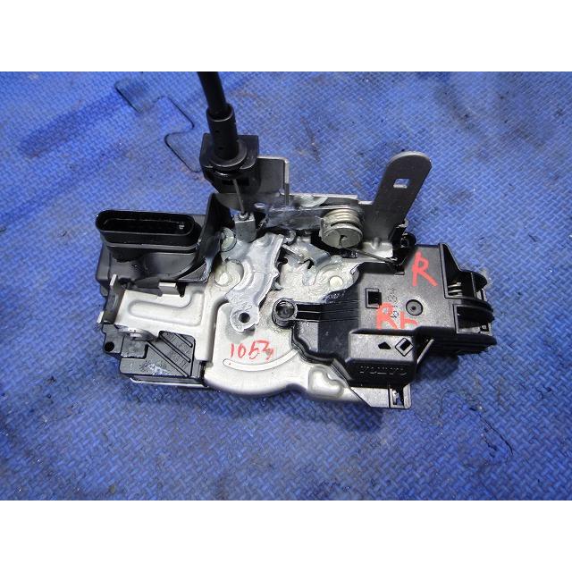 Volvo ボルボ V40 MB4164T 等 左 リア ドアロック アクチュエーター ソレノイド  品番 31440398  [1063] |  | 01