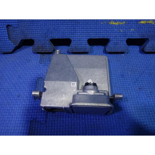 ワーゲン ゴルフ 7 AUCPT AUCJZ 等 フロント レーンキープ アシスト カメラ ユニット  品番 5Q0980653  [1074] | 