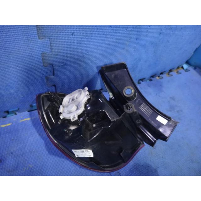 アルファロメオ ジュリエッタ 940141 等 右 テール レンズ ライト ランプ  品番 50513612  [1287] |  | 02