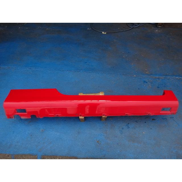 アウディ TT 8J 系 等  右 サイド ステップ  サイド スカート    LY3J /赤 [1293] | 