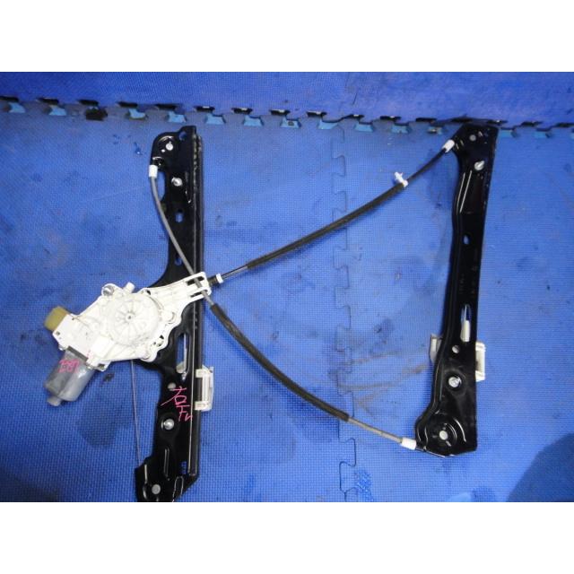 BMW E87 116i 等  右 フロント ドア パワーウィンドウ レギュレーター  品番 7138466 [1327] | 